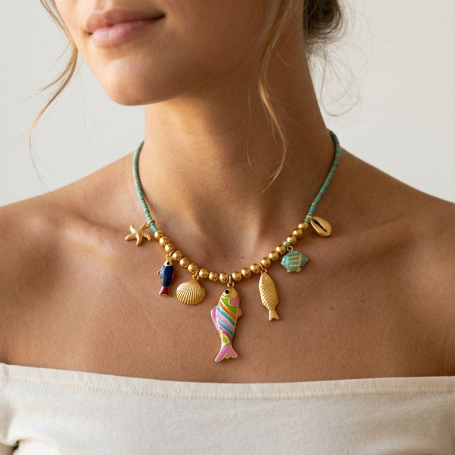 Collar marina peces color - collar en acero con baño de oro y esmalte de Amazing Joyas