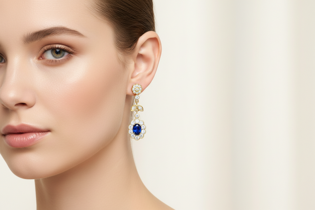 Pendientes de plata con circos azules.