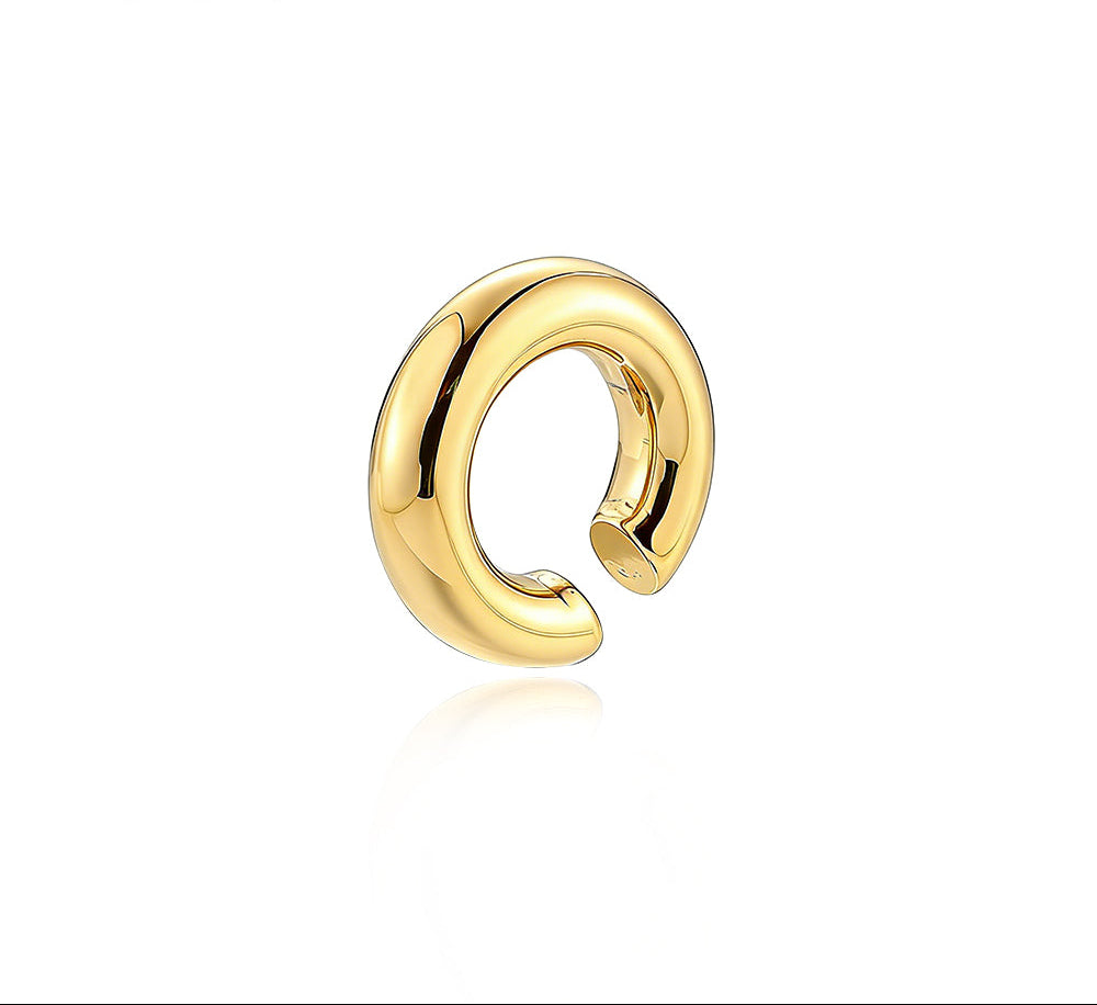 Earcuff acero liso - earcuff en acero con baño de oro de Amazing Joyas