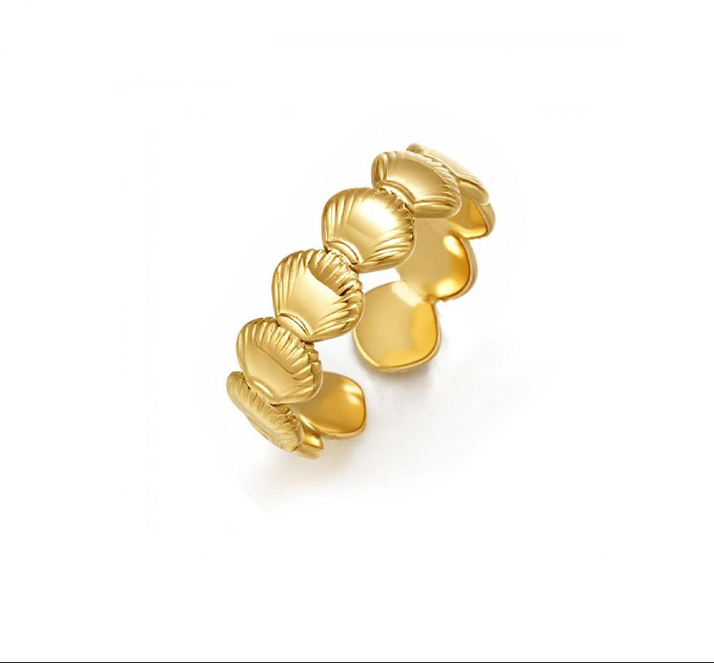 Anillo concha marina - anillo en acero con baño de oro de Amazing Joyas