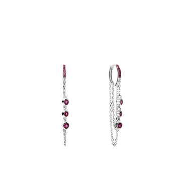Aros con doble cadena y circos rojos